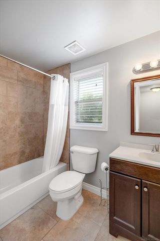 342 N Marias Avenue, Clawson, MI 48017
