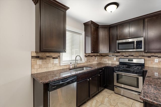 342 N Marias Avenue, Clawson, MI 48017