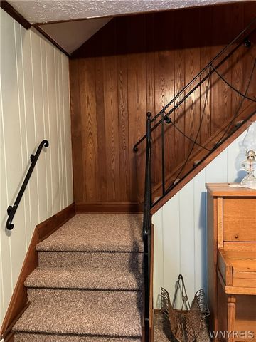 207 Coolidge Road, Irondequoit, NY 14622