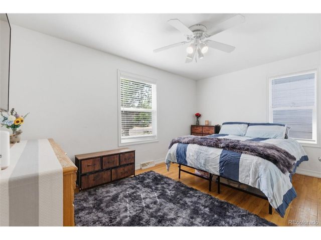 1257 Macon, Aurora, CO 80010