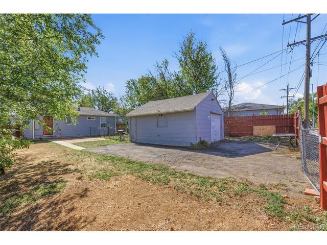 1257 Macon, Aurora, CO 80010