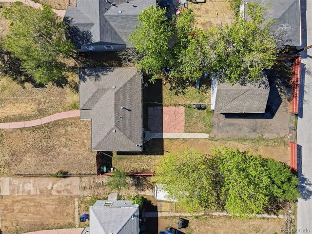 1257 Macon, Aurora, CO 80010
