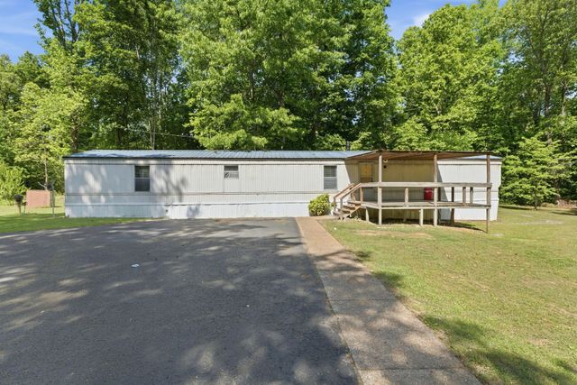 104 Enfield Dr, Beechgrove, TN 37018