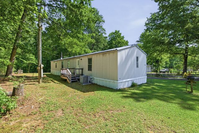 104 Enfield Dr, Beechgrove, TN 37018