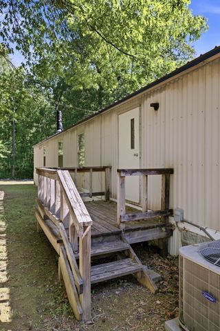 104 Enfield Dr, Beechgrove, TN 37018