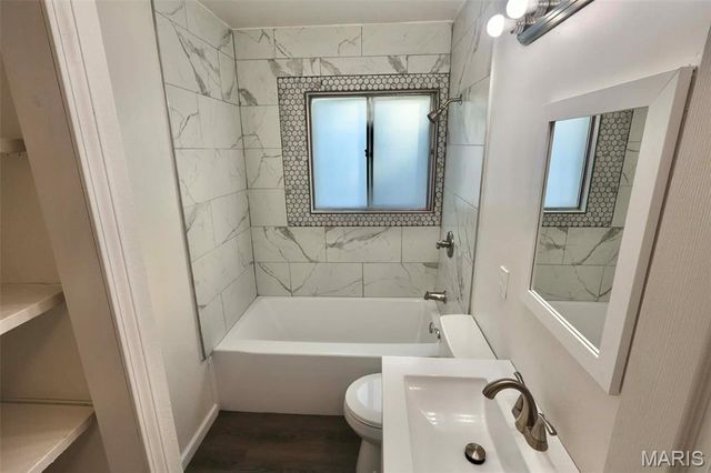 804 Saint Thomas Lane, Cahokia, IL 62206