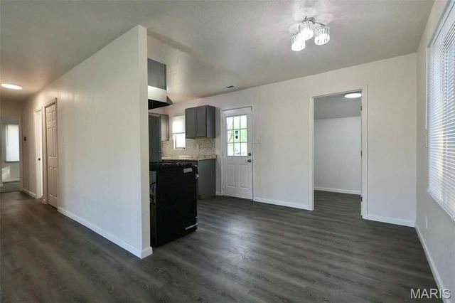 804 Saint Thomas Lane, Cahokia, IL 62206