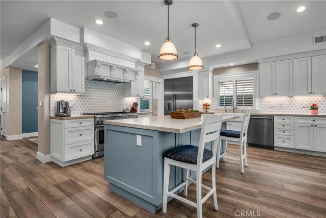 28060 Santona Drive, Rancho Palos Verdes, CA 90275