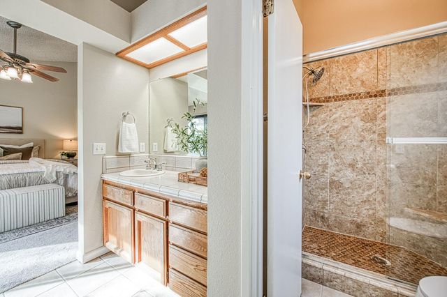 1234 Burlingame Avenue, Clovis, CA 93612