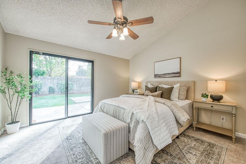 Image 17 of property listing at 1234 Burlingame Avenue, Clovis, CA 93612