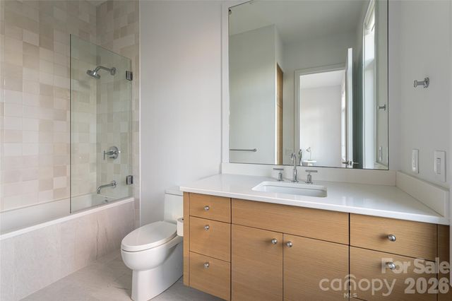 221 Fern Grove Court, Asheville, NC 28803