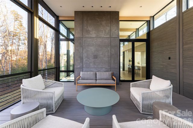 221 Fern Grove Court, Asheville, NC 28803