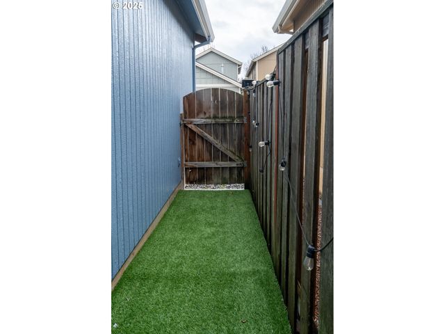 5509 Ne 44TH St, Vancouver, WA 98661