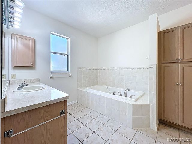 5950 N Petunia Terrace, Beverly Hills, FL 34465