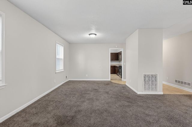 108 Snow Lane, Lexington, SC 29073