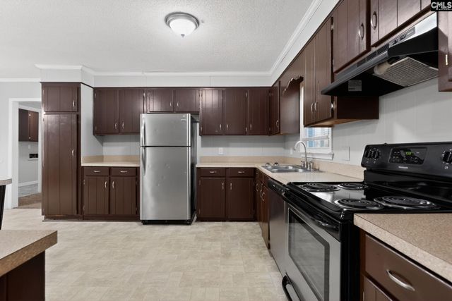 108 Snow Lane, Lexington, SC 29073