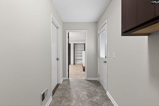 108 Snow Lane, Lexington, SC 29073