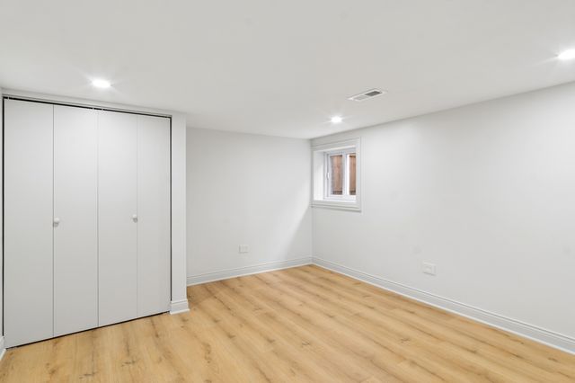 4533 N Karlov Avenue, Chicago, IL 60630