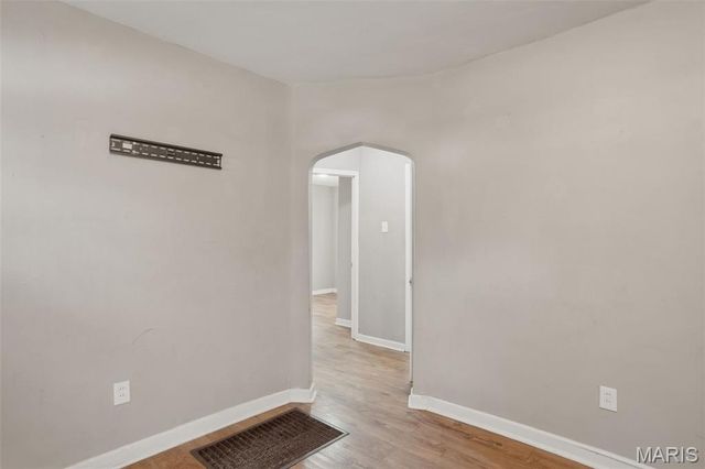 449 S Dade Avenue, St Louis, MO 63135