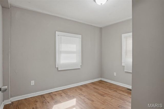 449 S Dade Avenue, St Louis, MO 63135