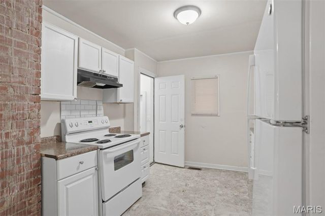 449 S Dade Avenue, St Louis, MO 63135