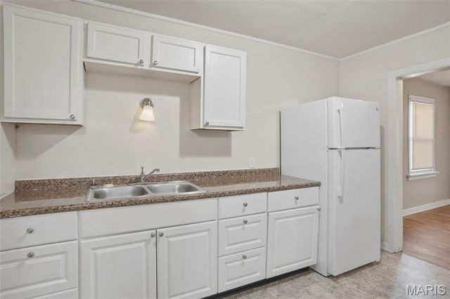 449 S Dade Avenue, St Louis, MO 63135