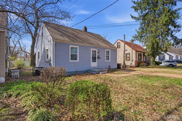 449 S Dade Avenue, St Louis, MO 63135