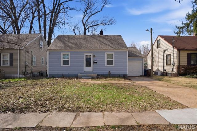 449 S Dade Avenue, St Louis, MO 63135