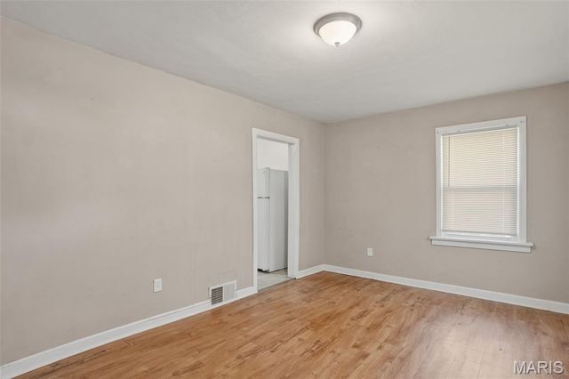 449 S Dade Avenue, St Louis, MO 63135