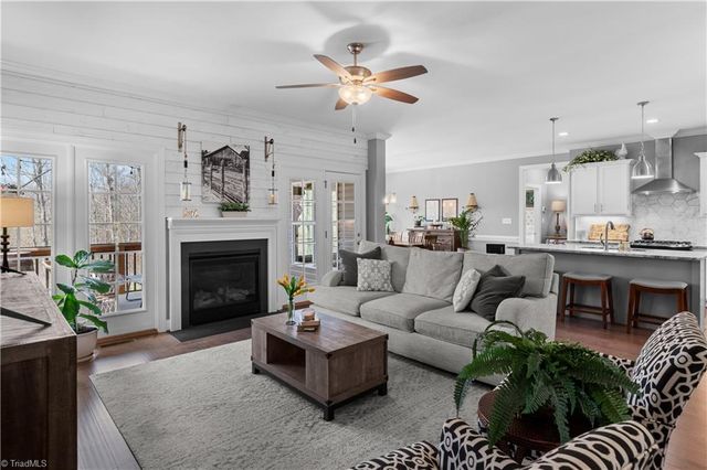 7623 Monty Drive, Kernersville, NC 27284