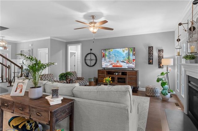 7623 Monty Drive, Kernersville, NC 27284