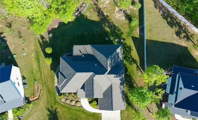 7623 Monty Drive, Kernersville, NC 27284