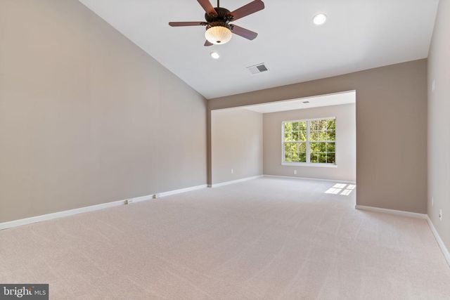 20804 MIRANDA FALLS SQ, Sterling, VA 20165