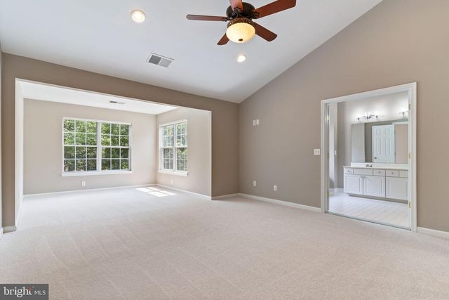 20804 MIRANDA FALLS SQ, Sterling, VA 20165