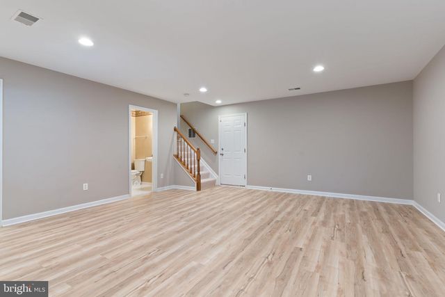 20804 MIRANDA FALLS SQ, Sterling, VA 20165