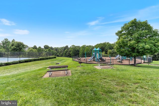 20804 MIRANDA FALLS SQ, Sterling, VA 20165