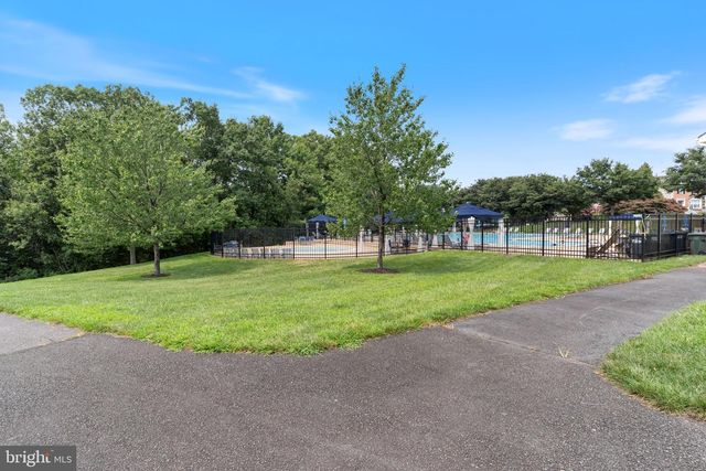 20804 MIRANDA FALLS SQ, Sterling, VA 20165
