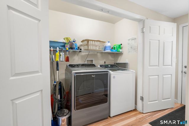 15 Curran Street, Norwich, CT 06360