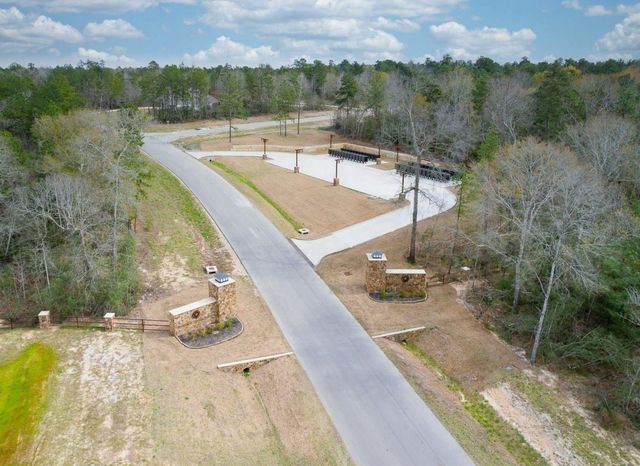 15890 Ridge Oak Road, Willis, TX 77378
