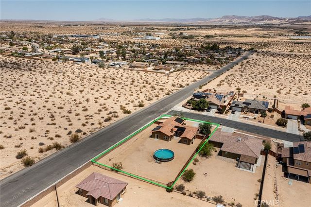 74103 Manana Drive, 29 Palms, CA 92277