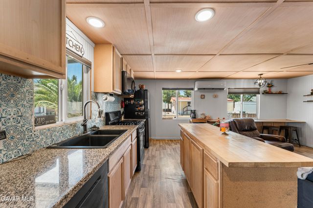 1724 Sandra Way 122, Rosamond, CA 93560