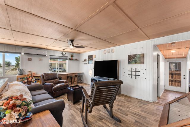 1724 Sandra Way 122, Rosamond, CA 93560
