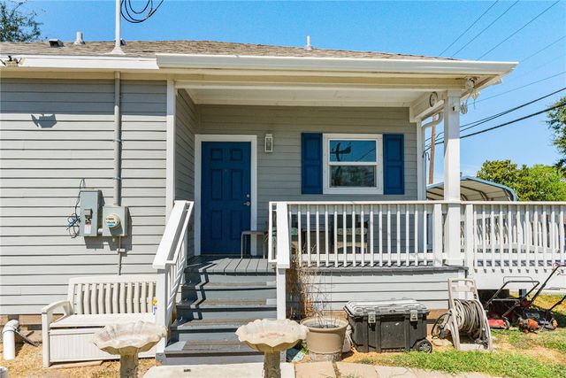 2041 Yale St, Corpus Christi, TX 78416