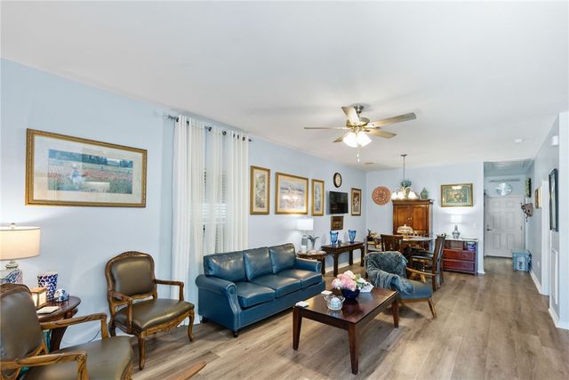 2041 Yale St, Corpus Christi, TX 78416