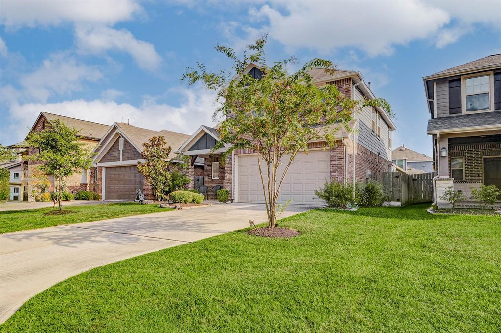 3210 Montclair Orchard Trace, Spring, TX 77386