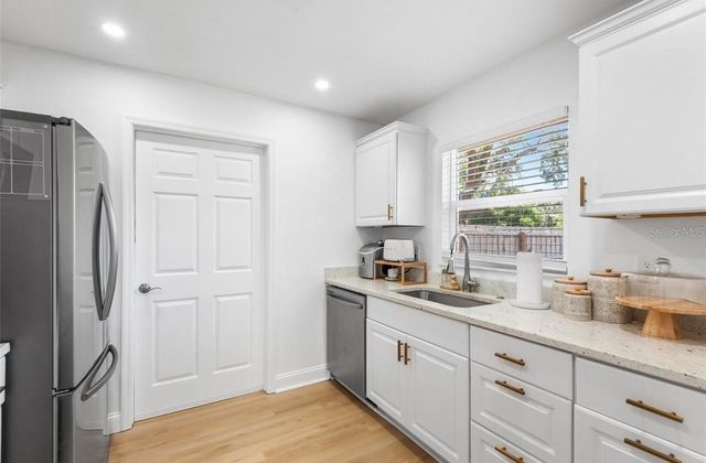 6801 20TH STREET N, St Petersburg, FL 33702