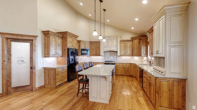 551 E SUNFLOWER LN, Salem, UT 84653