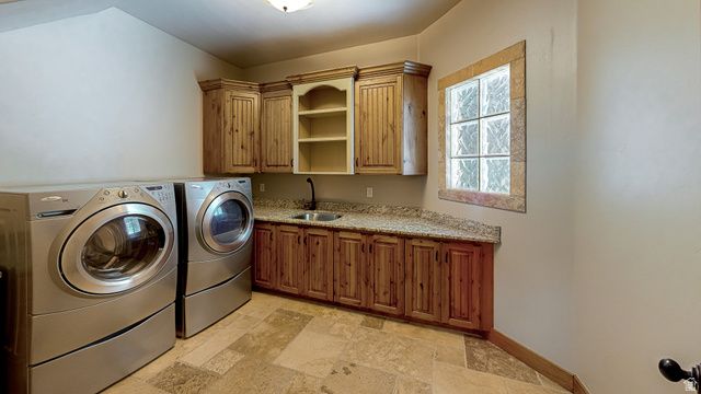 551 E SUNFLOWER LN, Salem, UT 84653