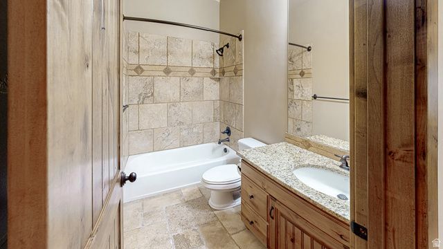 551 E SUNFLOWER LN, Salem, UT 84653