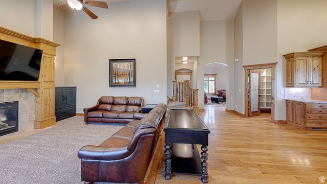 551 E SUNFLOWER LN, Salem, UT 84653
